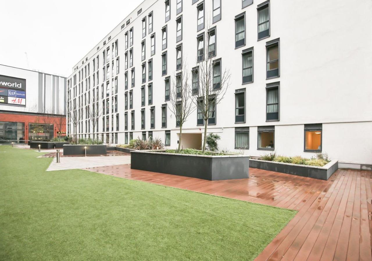 Sterling Court In Wembley 런던 외부 사진